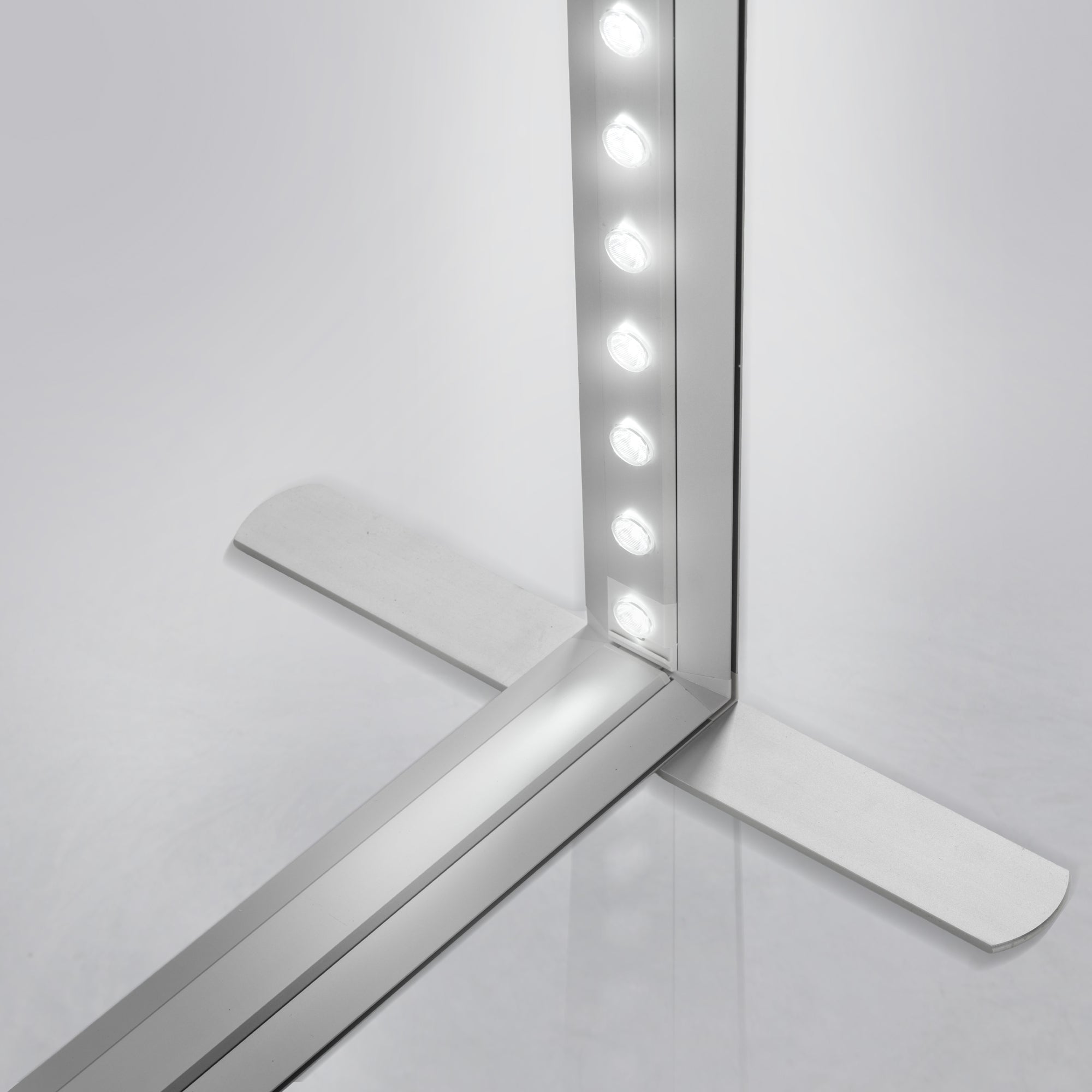 Qseg 80 Double-Sided Light Box Essential