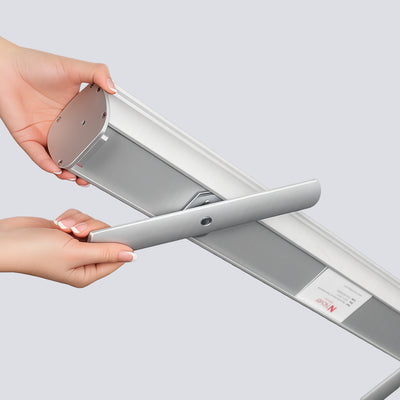 Retractable Banner Stand Essential